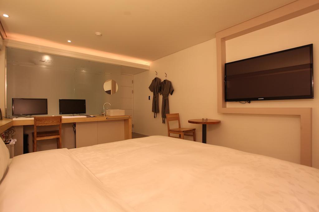 Lusso Hotel Seul Quarto foto